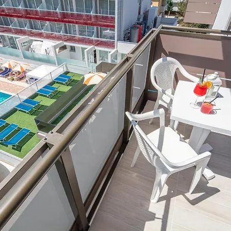 Alexander Hotel 3*